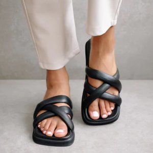 ALOHAS Slip On Cross Black Sandal, Size 9 (NWT)